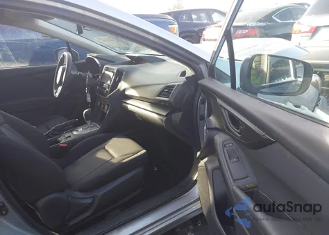 2017 Subaru Impreza 2.0I Premium из США, поврежденный, VIN 4S3GKAB64H3602457